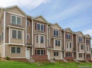 35 Ringgold St UNIT 206, West Hartford, CT 06119