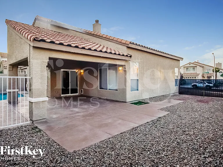 2145 Hookcross Cir — Photo 16