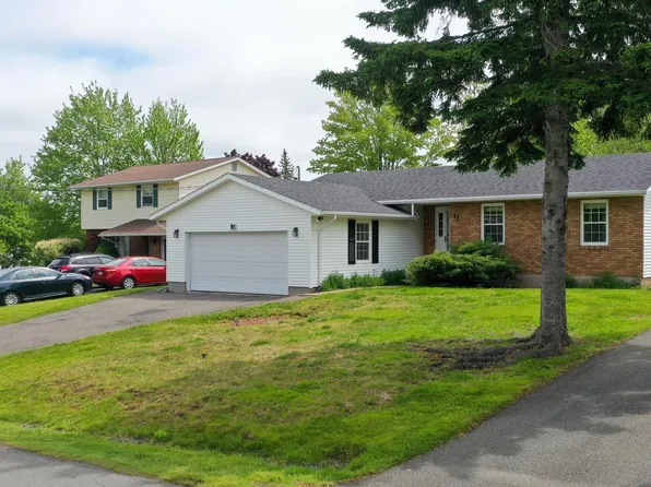 13 Cedar Dr, Stellarton, NS B0K 1S0