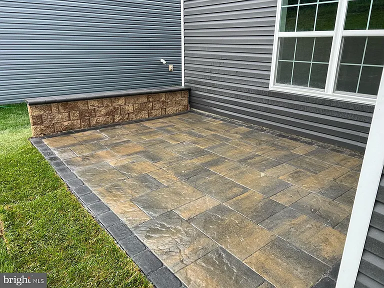 182 Hamstead Dr — Photo 12
