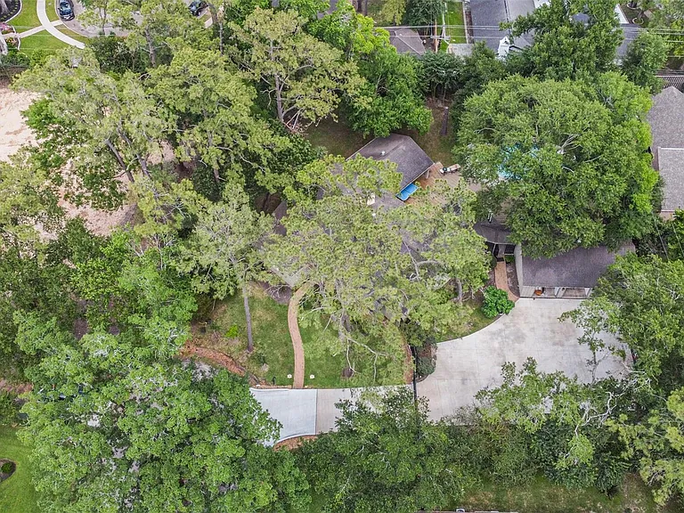 12431 Broken Bough Dr — Photo 45