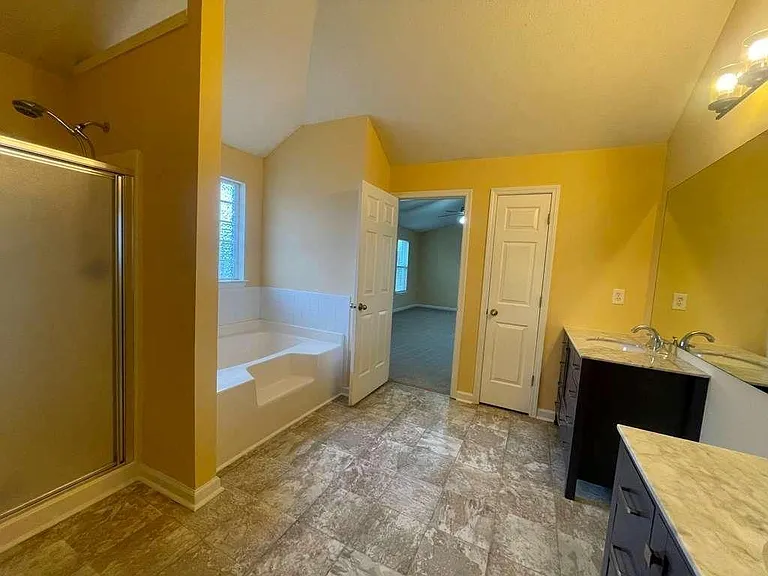 408 Canoga Ct — Photo 20