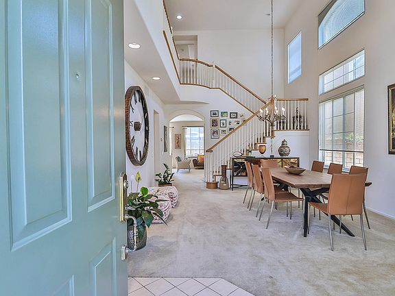 3rd image of 2866 Limestone Dr