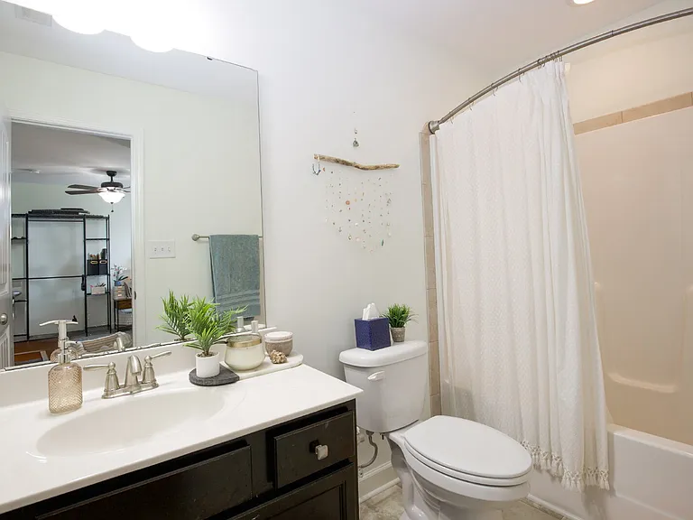 5415 Nessee St — Photo 25