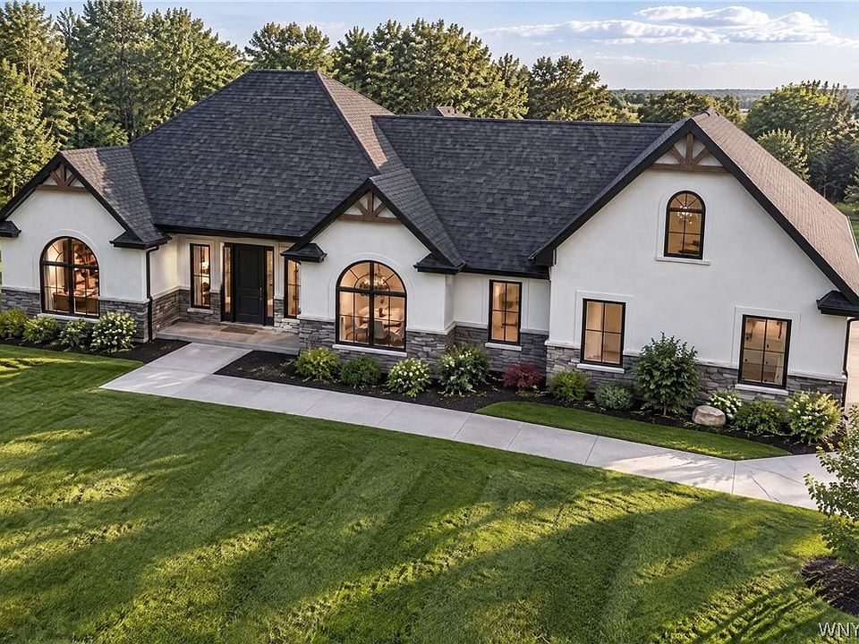 2nd image of 370 Renaissance Dr