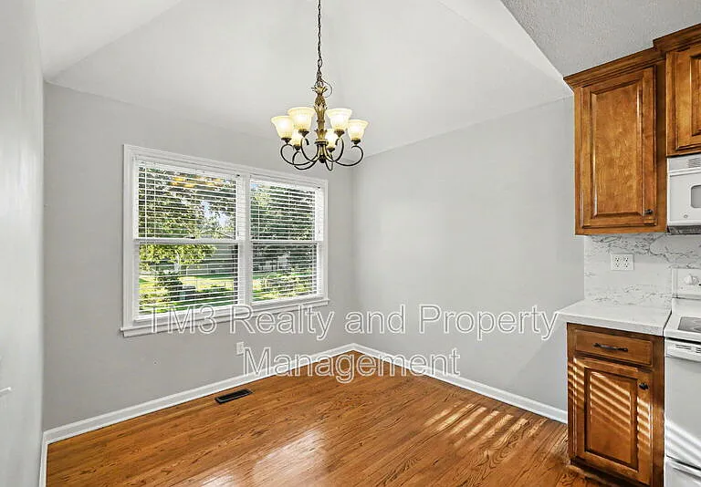 15213 S Seminole Dr — Photo 13