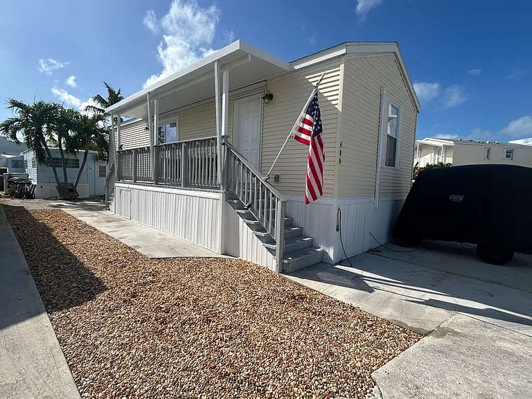 65821 Overseas Hwy #400 — Photo 9