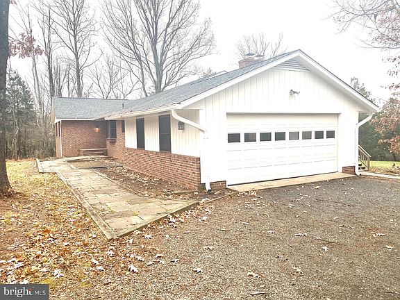 2nd image of 744 Kentland Dr