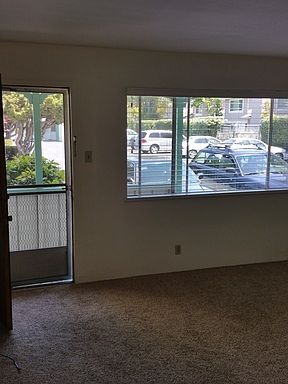3rd image of 2251 Buena Vista Ave APT 02