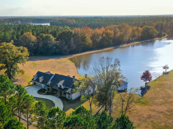 415 Rose Hill Rd, Bentonia, MS 39040