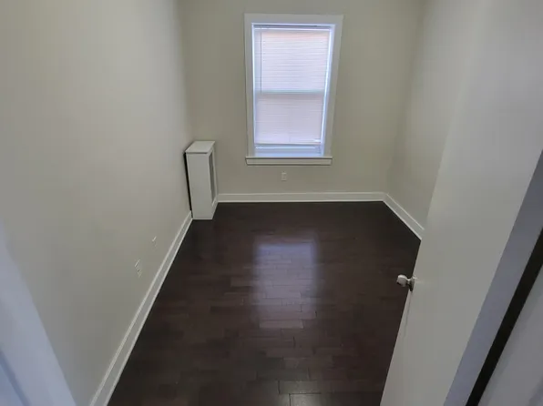 214 Duncan Avenue image 6 of 8