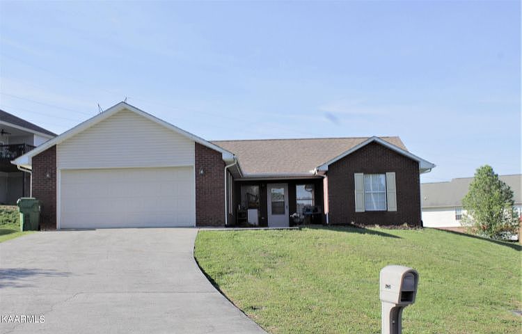 1st image of 2431 Wentworth Ct