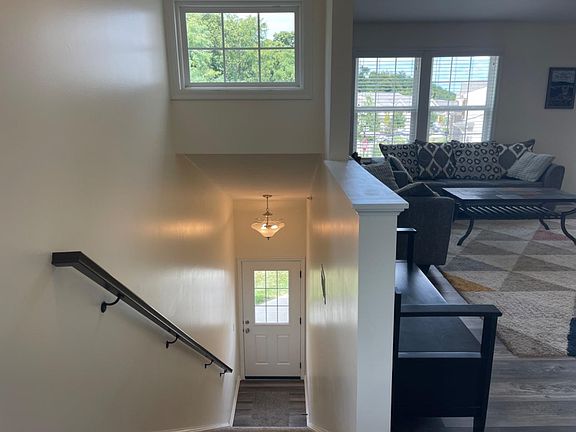 3rd image of 204 E Wind Ln #305