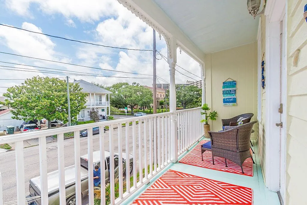2 bed, 1.0 bath, 750 sqft, $1,900 — Photo 4
