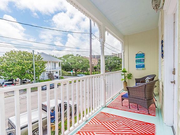 4th image of 1406 Moody Ave #2