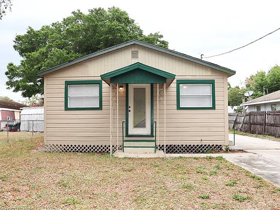 4th image of 1192 Lakeview Dr