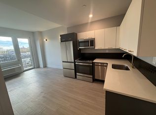 733 E 147th St #6A, Bronx, NY 10455