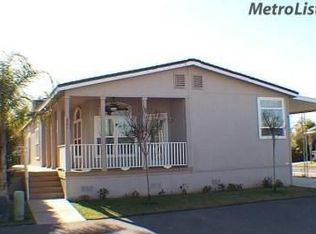 824 Count Dr, Livingston, CA