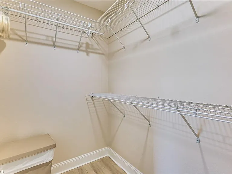 6030 Perthshire Ln — Photo 22