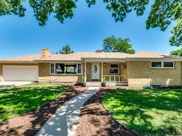 1526 Alexander Cir, Pueblo, CO 81001