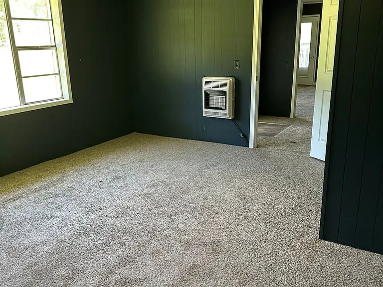 19465 Mobile Rd — Photo 8