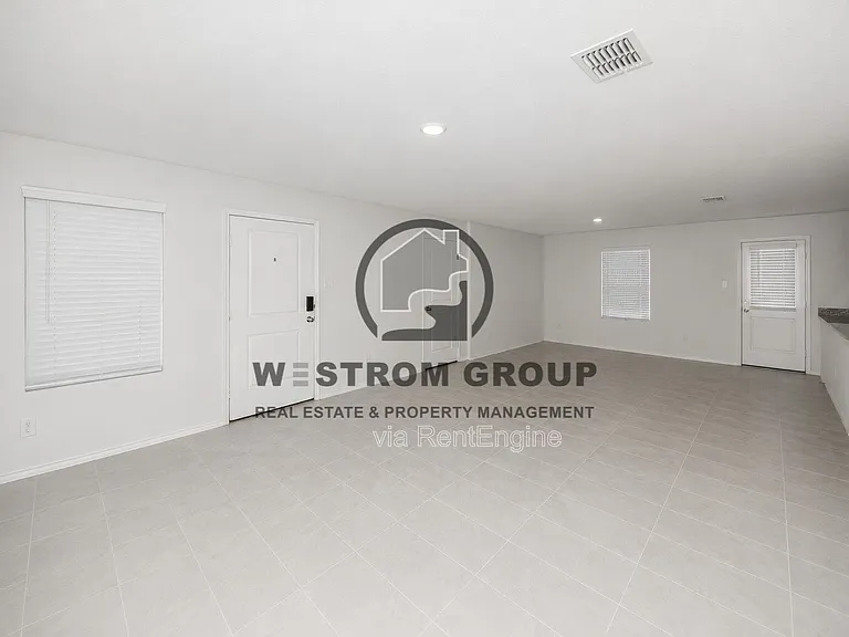 2800 Slatewood Dr — Photo 9