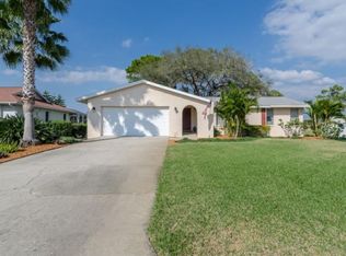 22 Oakland Hills Pl, Rotonda West, FL 33947