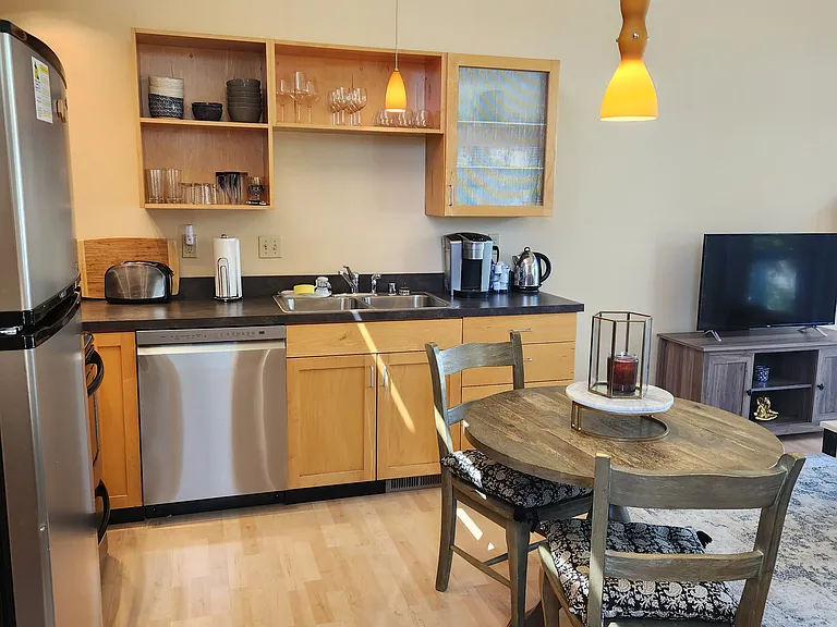 20 Grand Ave #20 — Photo 18
