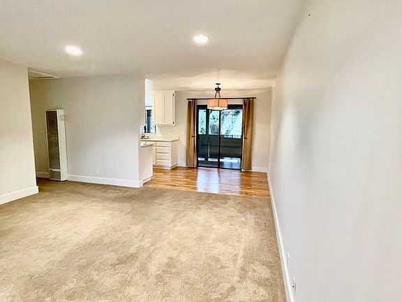 2nd image of 569 Curtin Ln