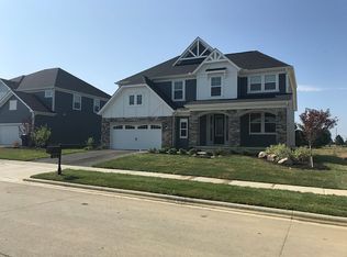 512 Crick Stone Dr, Delaware, OH 43015