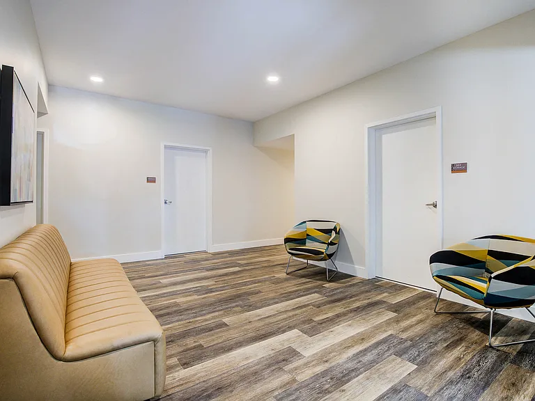 Avaya Ridge Apartments — Photo 29