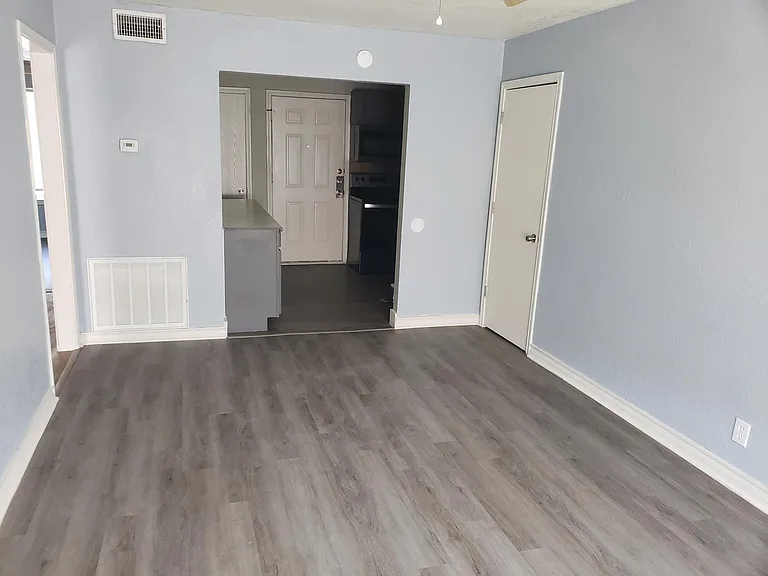 901 Sissom Rd #3 — Photo 20