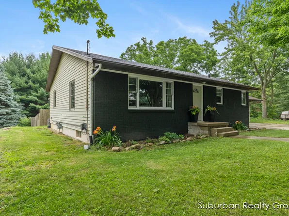 635 100th St SE, Byron Center, MI 49315