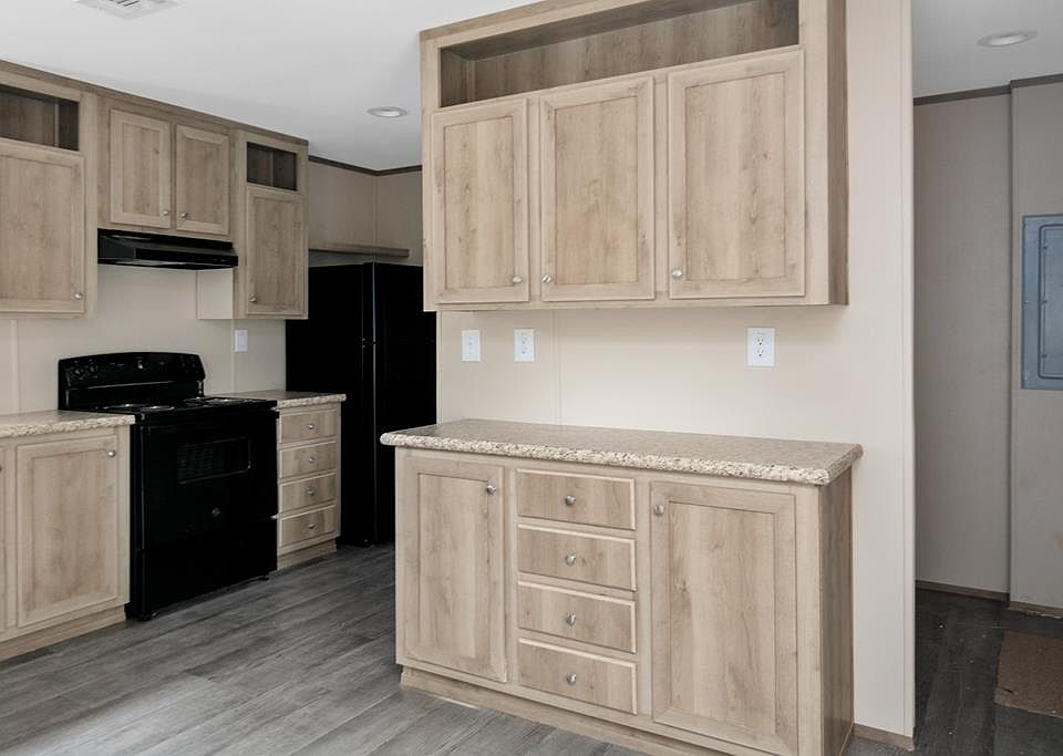 1st image of 108 Cherrywood St