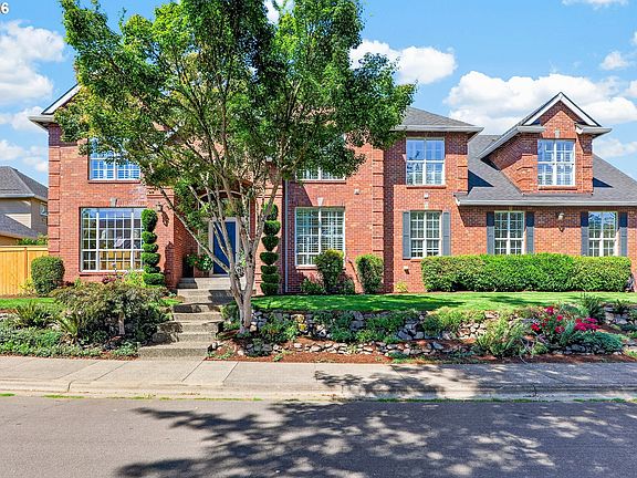 2nd image of 13887 NW Meadowridge Dr