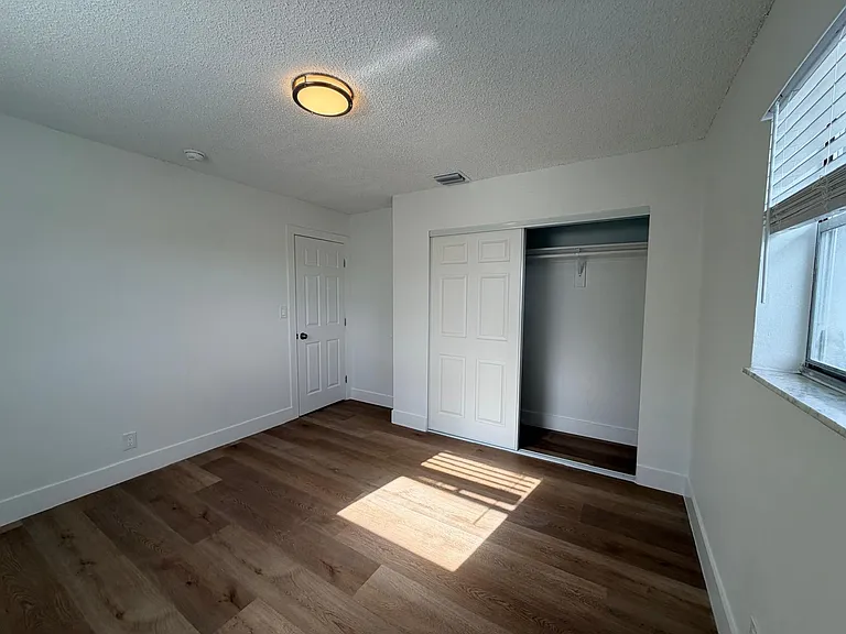 5661 SW 36th Ct #201 — Photo 17