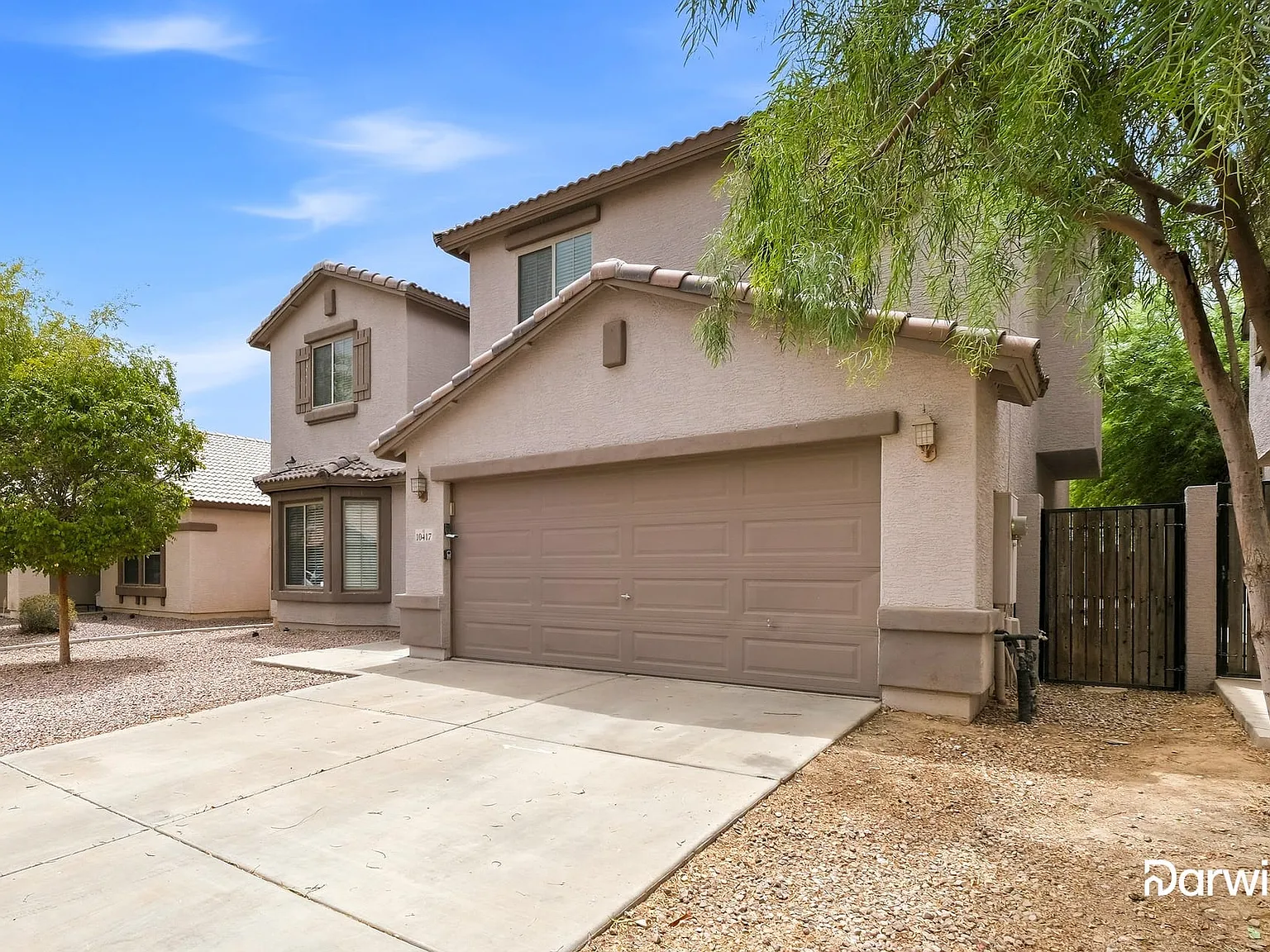 3 bed, 2.5 bath, 2078 sqft, $2,395 — Photo 2