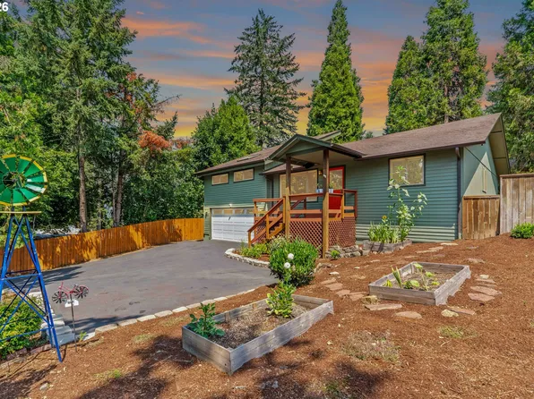 537 S 71st St, Springfield, OR 97478
