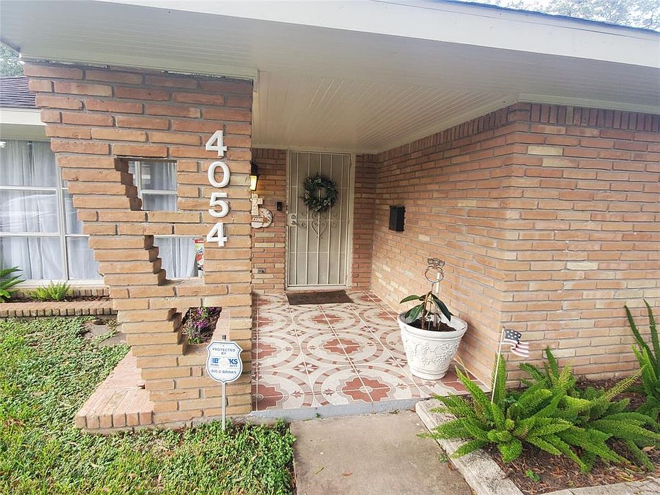 1st image of 4054 Silverwood Dr