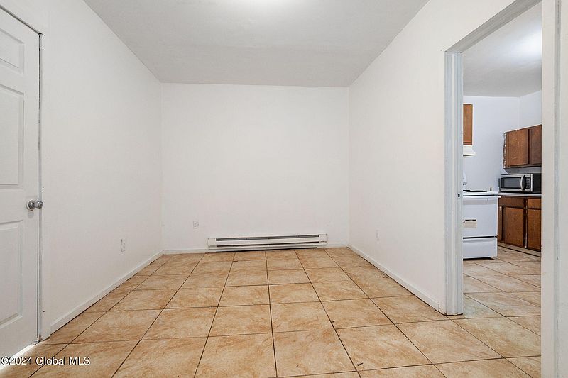 4th image of 11 Trinity Place