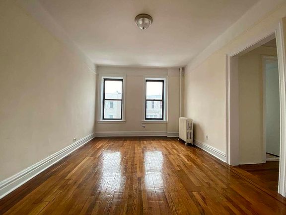 3rd image of 35-25 34th St #B3