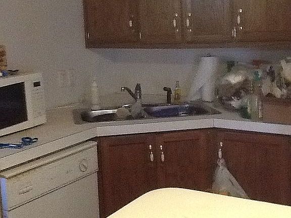 2nd image of 4 Carol Ln