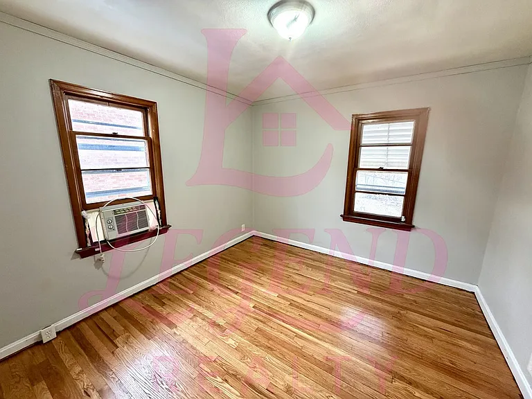 4415 Stivers St — Photo 8