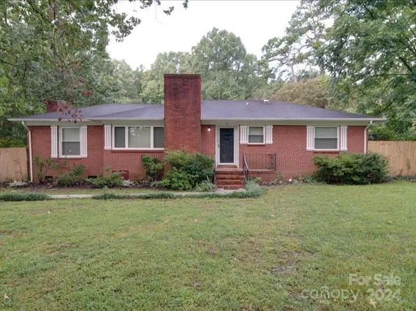 10717 Rozzelles Ferry Rd, Charlotte, NC 28214