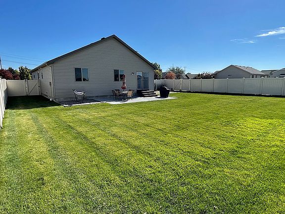 3rd image of 3853 Tradition Ct