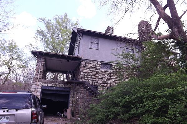 1st image of 2227 E 77th Ter