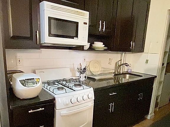 2nd image of 401 W 57th St APT 3C