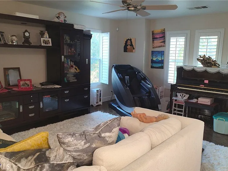 1589 Vandagriff Way — Photo 39