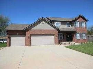 709 Columbia Ave, Fairview Heights, IL 62208