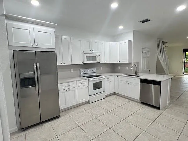 4150 Forest Dr — Photo 8